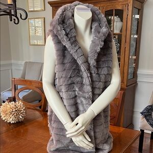 Luxurious Gray Faux Fur Vest